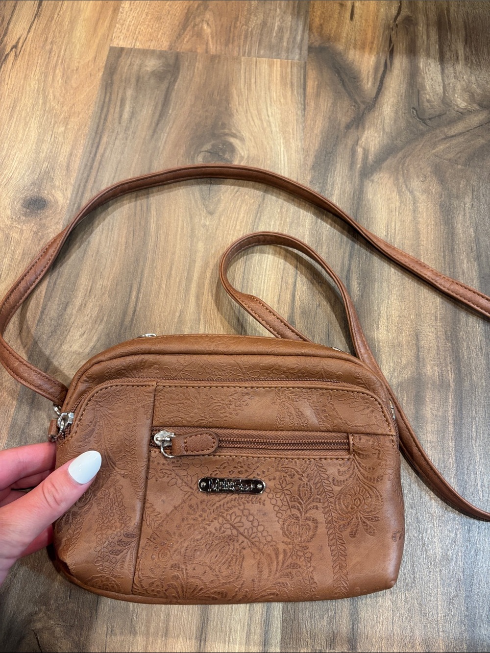 Multisac Crossbody Bag with Front Zip Pocket